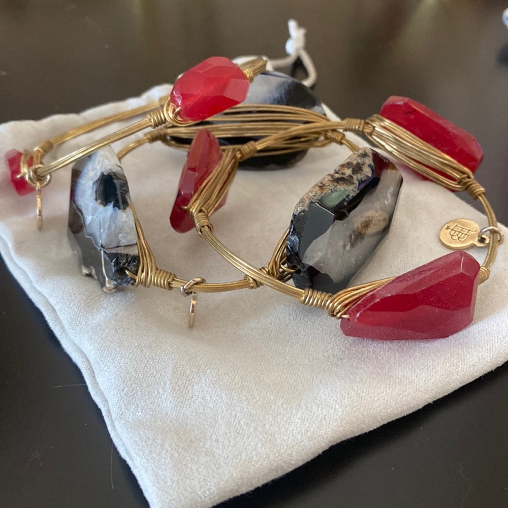 B&B Stone bracelet set